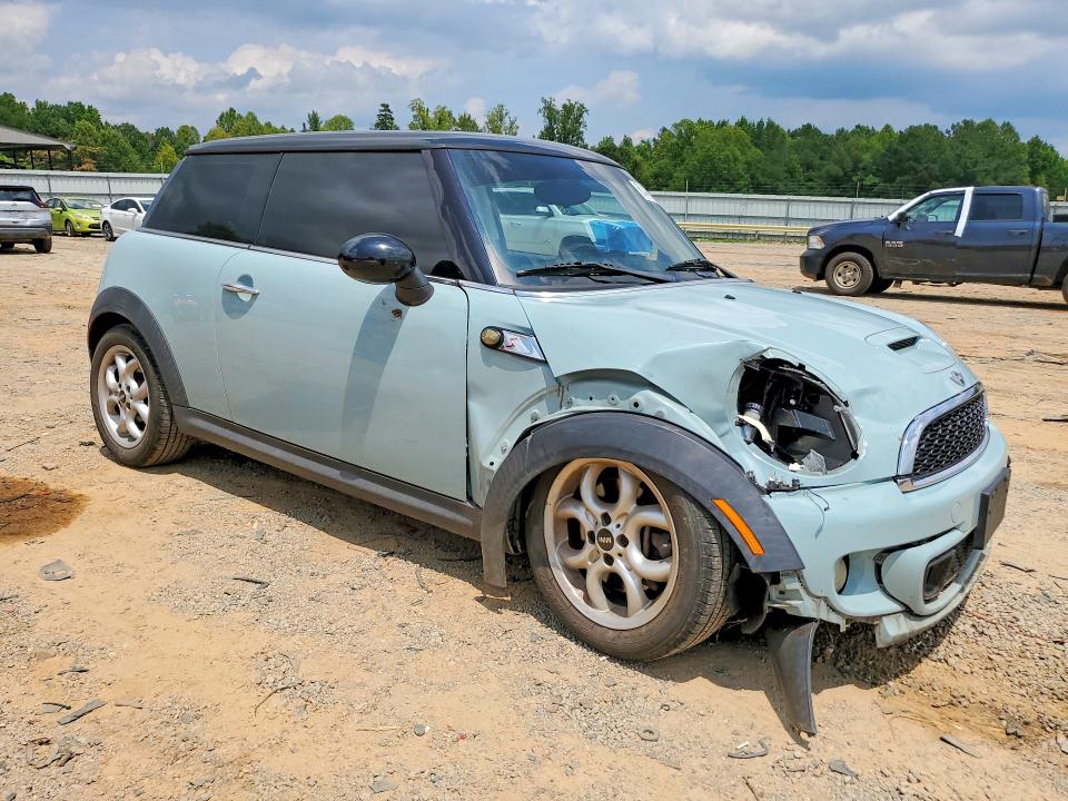 2012 Mini Cooper VIN WMWSV3C54CTY19595 COPART salvage auction — FRONT END, Va - Cert Of Title - Salvage, sold $100 on 2026-07-24 (photo 4)