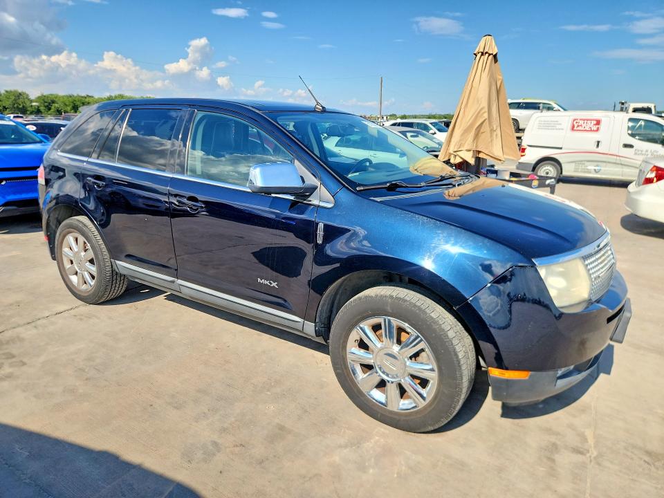 2008 Lincoln Mkx VIN 2LMDU68CX8BJ23791 COPART salvage auction — NORMAL WEAR, Tx - Certificate Of Title, sold $1,300 on 2026-07-30 (photo 4)