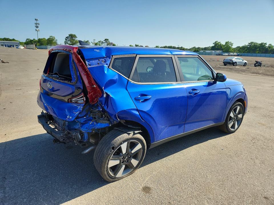 2020 Kia Soul VIN KNDJ33AU3L7118540 COPART salvage auction — REAR END, Ny - Mv-907A Salvage Certificate, sold $2,400 on 2026-07-15 (photo 3)