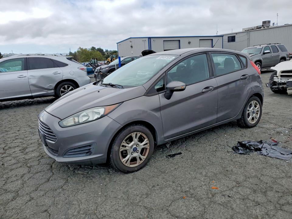 2014 Ford Fiesta VIN 3FADP4EJ8EM125313 COPART salvage auction — MINOR DENT/SCRATCHES, Ca - Dis/Dlr/Exp Only Clean Title, sold $425 on 2026-07-10 (photo 1)