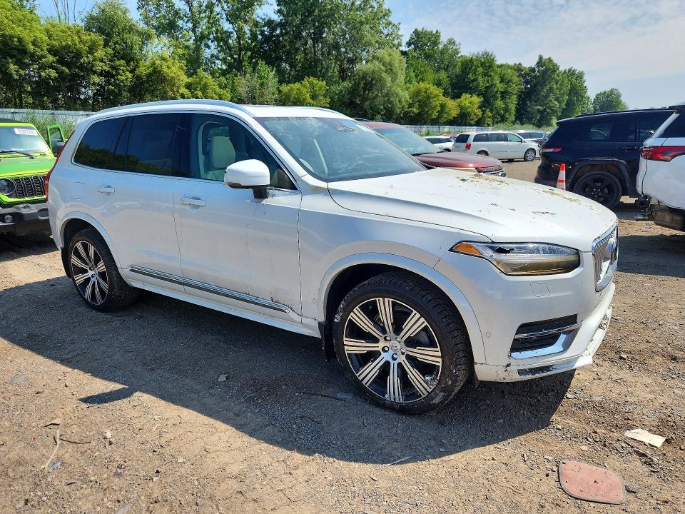 2023 Volvo Xc90 VIN YV4062PA3P1987039 COPART salvage auction — BURN, Mi - Certificate Of Title, sold $2,800 on 2026-08-19 (photo 4)