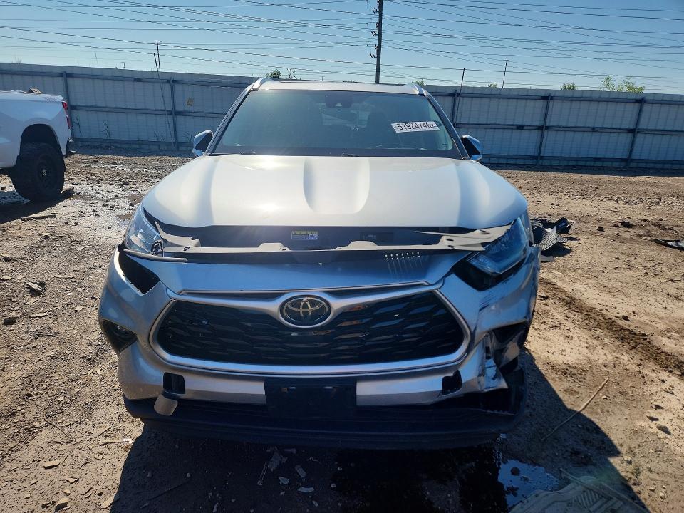 2020 Toyota Highlander VIN 5TDHZRBH5LS502858 COPART salvage auction — REAR END, IL - SALVAGE CERTIFICATE, sold $4,600 on 2026-07-28 (photo 5)