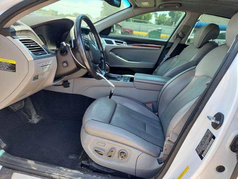 2015 Hyundai Genesis VIN KMHGN4JE4FU063875 COPART salvage auction — HAIL, KS - CERT OF TITLE-SALVAGE (P), sold $1,200 on 2026-07-27 (photo 7)
