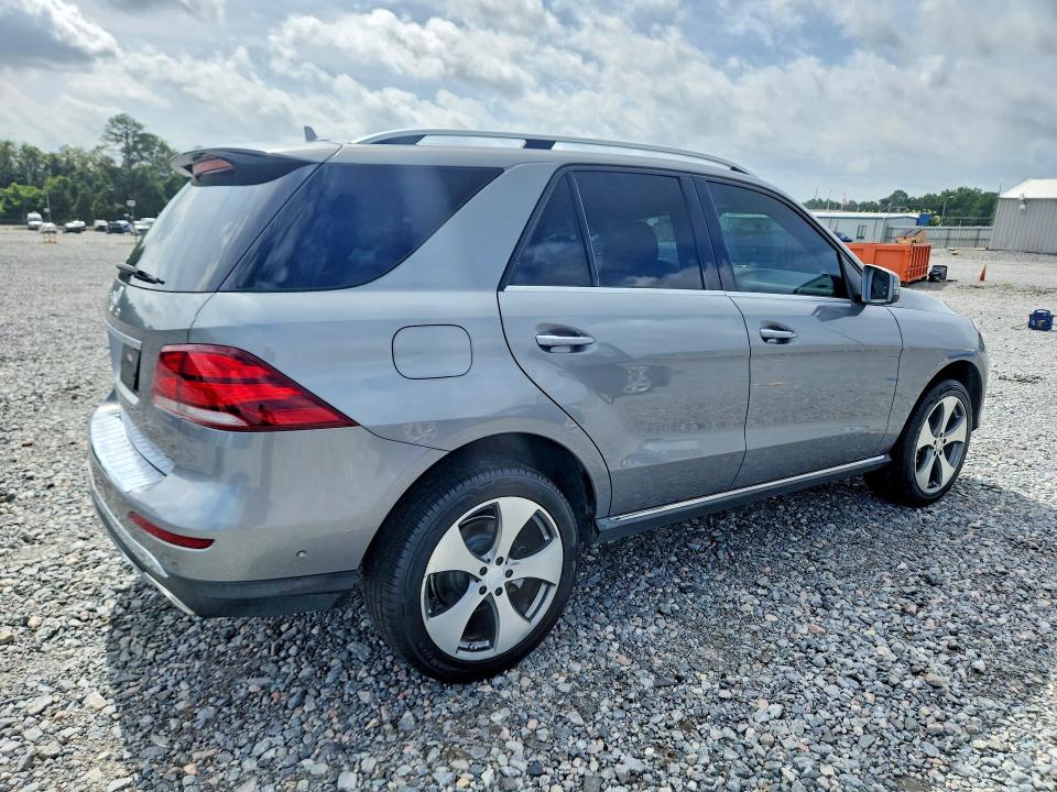 2016 Mercedes-benz Gle VIN 4JGDA5JB1GA699957 COPART salvage auction — MINOR DENT/SCRATCHES, AL - CERTIFICATE OF TITLE (P), sold $9,800 on 2026-08-25 (photo 3)