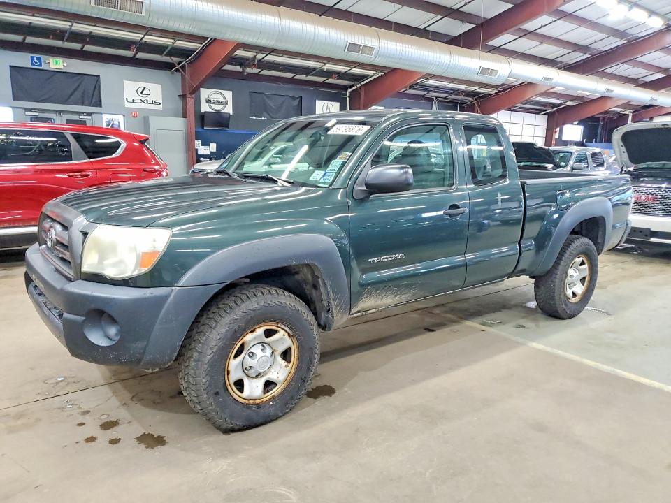 2010 Toyota Tacoma VIN 5TEUX4EN5AZ685705 COPART salvage auction — MINOR DENT/SCRATCHES, CT - CERTIFICATE OF TITLE, sold $3,550 on 2026-07-09 (photo 1)