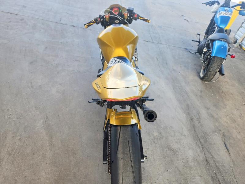 2003 Kawasaki Zr1000 VIN JKAZRCA143A011419 COPART salvage auction — NORMAL WEAR, TX - CERTIFICATE OF TITLE, sold $1,050 on 2026-07-30 (photo 6)