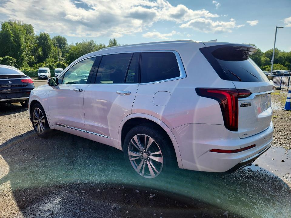 2021 Cadillac Xt6 VIN 1GYKPDRS6MZ153865 COPART salvage auction — FRONT END, RI - CERTIFICATE OF TITLE (P), sold $8,600 on 2026-08-20 (photo 2)