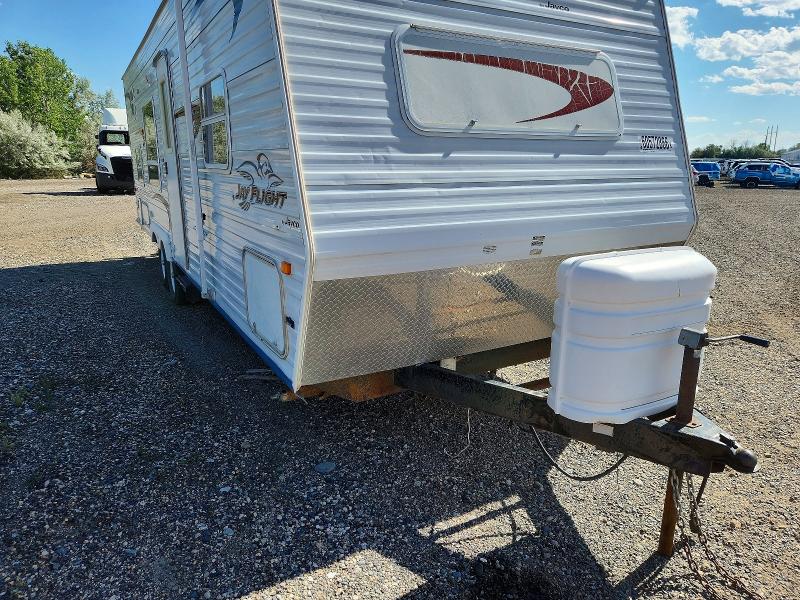 2005 Jay Jay flight VIN 1UJBJ02N651EF2596 COPART salvage auction — HAIL, MT - CERTIFICATE OF TITLE TOTALED, sold $1,400 on 2026-09-08 (photo 8)