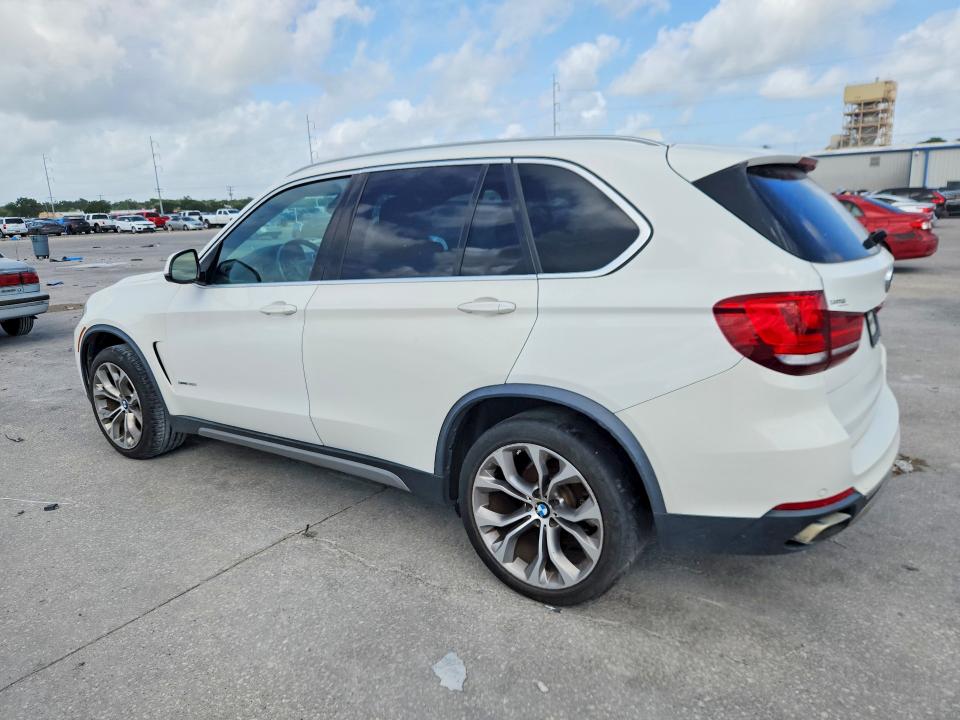 2018 BMW X5 VIN 5UXKR2C53J0Z21663 COPART salvage auction — MINOR DENT/SCRATCHES, La - Certificate Of Title (P), sold $775 on 2026-07-29 (photo 2)