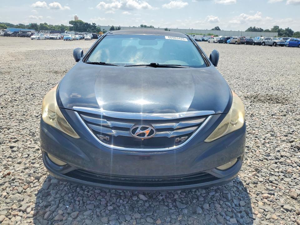 2011 Hyundai Sonata VIN 5NPEC4AC7BH282771 COPART salvage auction — MINOR DENT/SCRATCHES, Fl - Certificate Of Title, sold $450 on 2026-07-29 (photo 5)