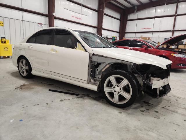 2011 Mercedes-benz C-klasse VIN WDDGF5EB8BA416806 COPART salvage auction — FRONT END, FL - CERT OF TITLE SLVG REBUILDABLE, sold $825 on 2026-07-31 (photo 4)