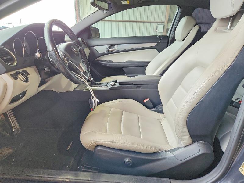 2013 Mercedes-benz C class VIN WDDGJ4HB7DG053015 COPART salvage auction — MINOR DENT/SCRATCHES, TX - CERTIFICATE OF TITLE, sold $825 on 2026-07-24 (photo 7)