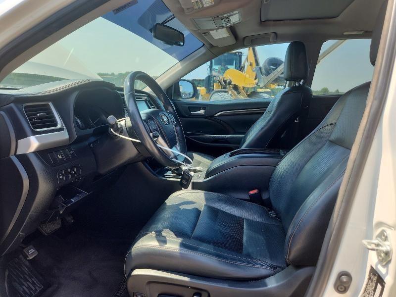 2014 Toyota Highlander VIN 5TDDKRFH9ES033127 COPART salvage auction — MINOR DENT/SCRATCHES, TN - CERTIFICATE OF TITLE (P), sold $9,500 on 2026-08-31 (photo 7)