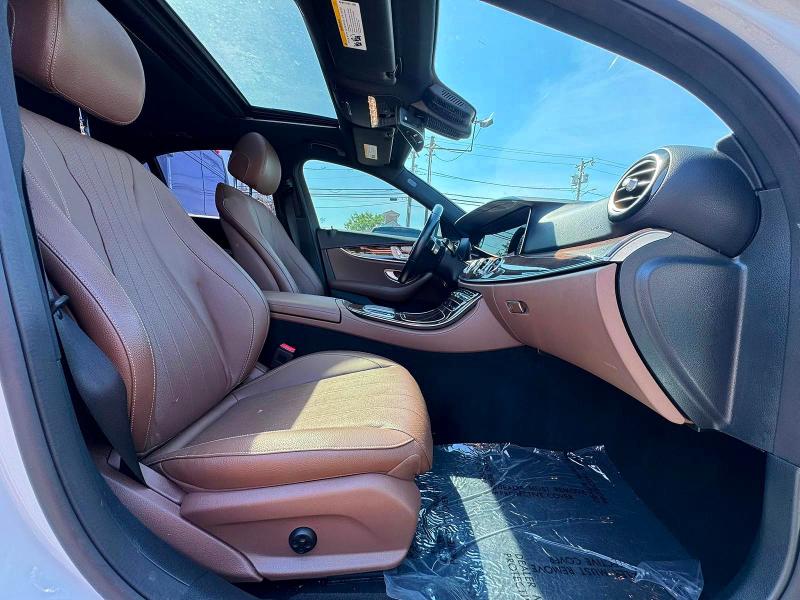 2022 Mercedes-benz VIN W1KZF8DB3NB025475 COPART salvage auction — NORMAL WEAR, TX - CERTIFICATE OF TITLE (P), sold $24,000 on 2026-07-21 (photo 5)