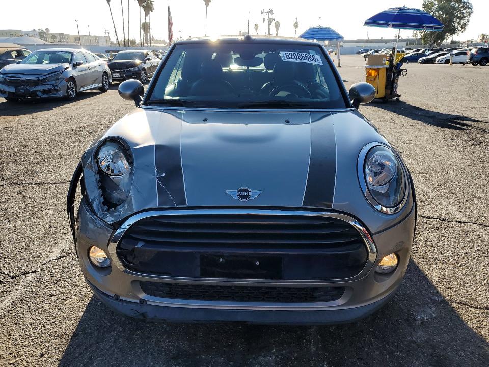 2016 Mini Cooper VIN WMWWG5C51G3C18905 COPART salvage auction — FRONT END, Salvage Title, sold $2,500 on 2026-08-11 (photo 5)