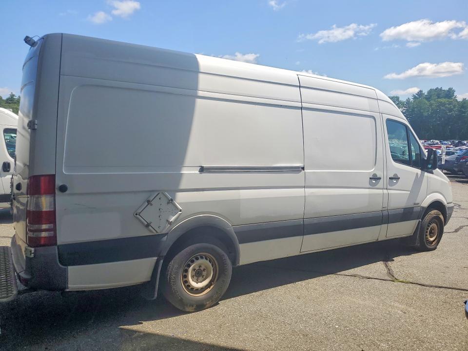 2012 Mercedes-benz Sprinter 2500 VIN WD3PE8CB1C5693948 COPART salvage auction — MECHANICAL, CT - CERTIFICATE OF TITLE, sold $350 on 2026-07-21 (photo 3)