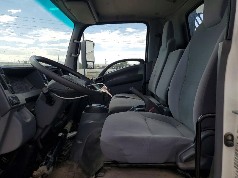 2019 Isuzu Npr VIN 54DC4W1C1KS806574 COPART salvage auction — MINOR DENT/SCRATCHES, Salvage Title, sold $10,300 on 2026-07-23 (photo 7)