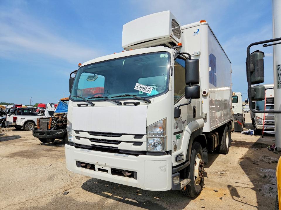 2019 Isuzu FTR VIN 54DK6S165KSG01089 COPART salvage auction — NORMAL WEAR, IL - CERTIFICATE OF TITLE, sold $7,300 on 2026-07-28 (photo 1)