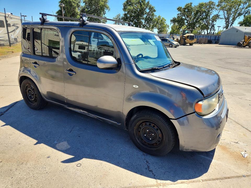 2013 Nissan Cube VIN JN8AZ2KR7DT300550 COPART salvage auction — MINOR DENT/SCRATCHES, Ca - Dis/Dlr/Exp Lien Papers-Salv (P), sold $125 on 2026-07-27 (photo 4)