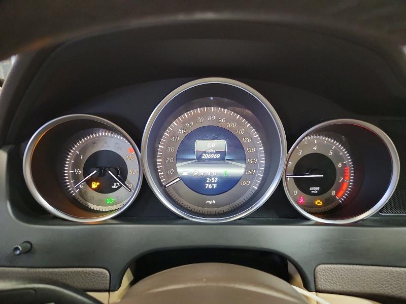 2013 Mercedes-benz C-klasse VIN WDDGF8AB7DR279496 COPART salvage auction — MINOR DENT/SCRATCHES, MA - CERTIFICATE OF TITLE, sold $450 on 2026-07-23 (photo 9)