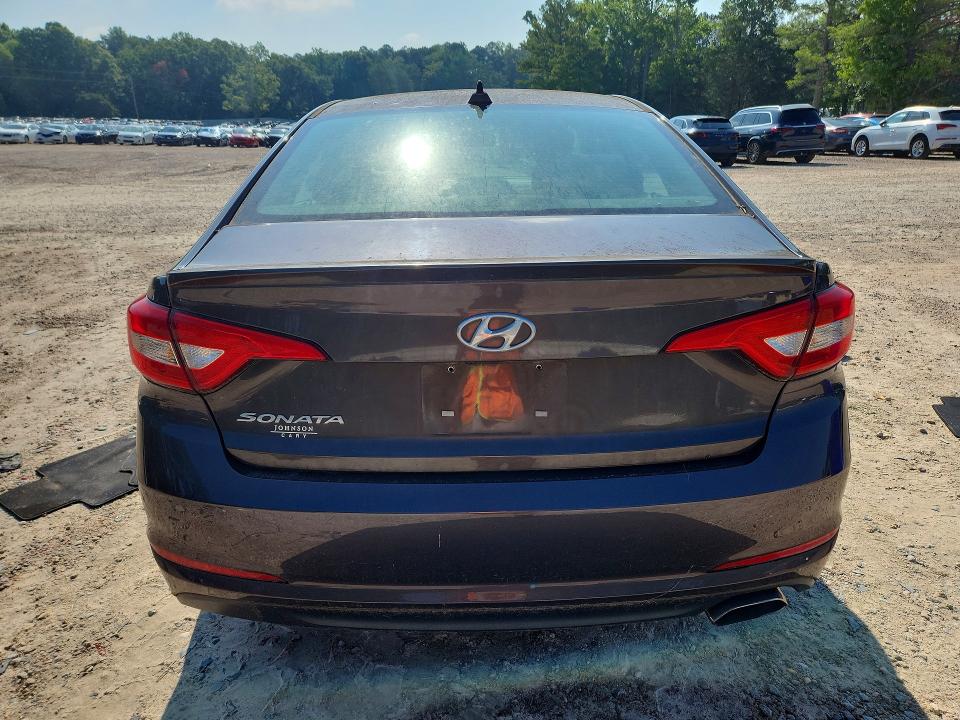 2017 Hyundai Sonata VIN 5NPE24AF0HH499407 COPART salvage auction — MINOR DENT/SCRATCHES, Nc - Non Public Clean Title, sold $2,400 on 2026-07-24 (photo 6)