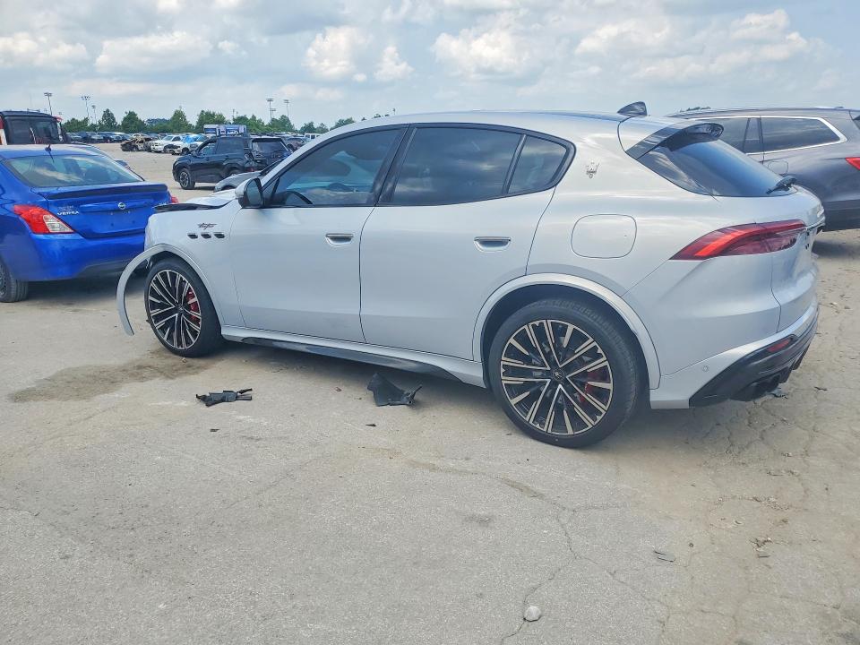 2023 Maserati Grecale VIN ZN682CVT6P7438264 COPART salvage auction — FRONT END, Mo - Salvage Certificate Of Title, sold $15,700 on 2026-07-28 (photo 2)