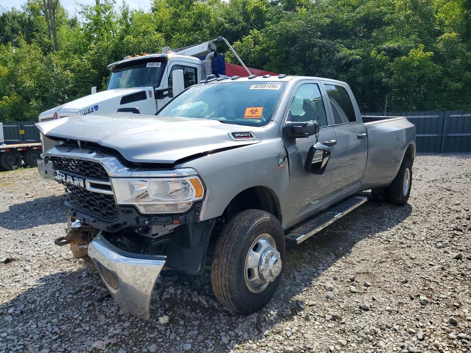 2024 Ram 3500 VIN 3C63RRGL2RG412038 — COPART salvage auction photo