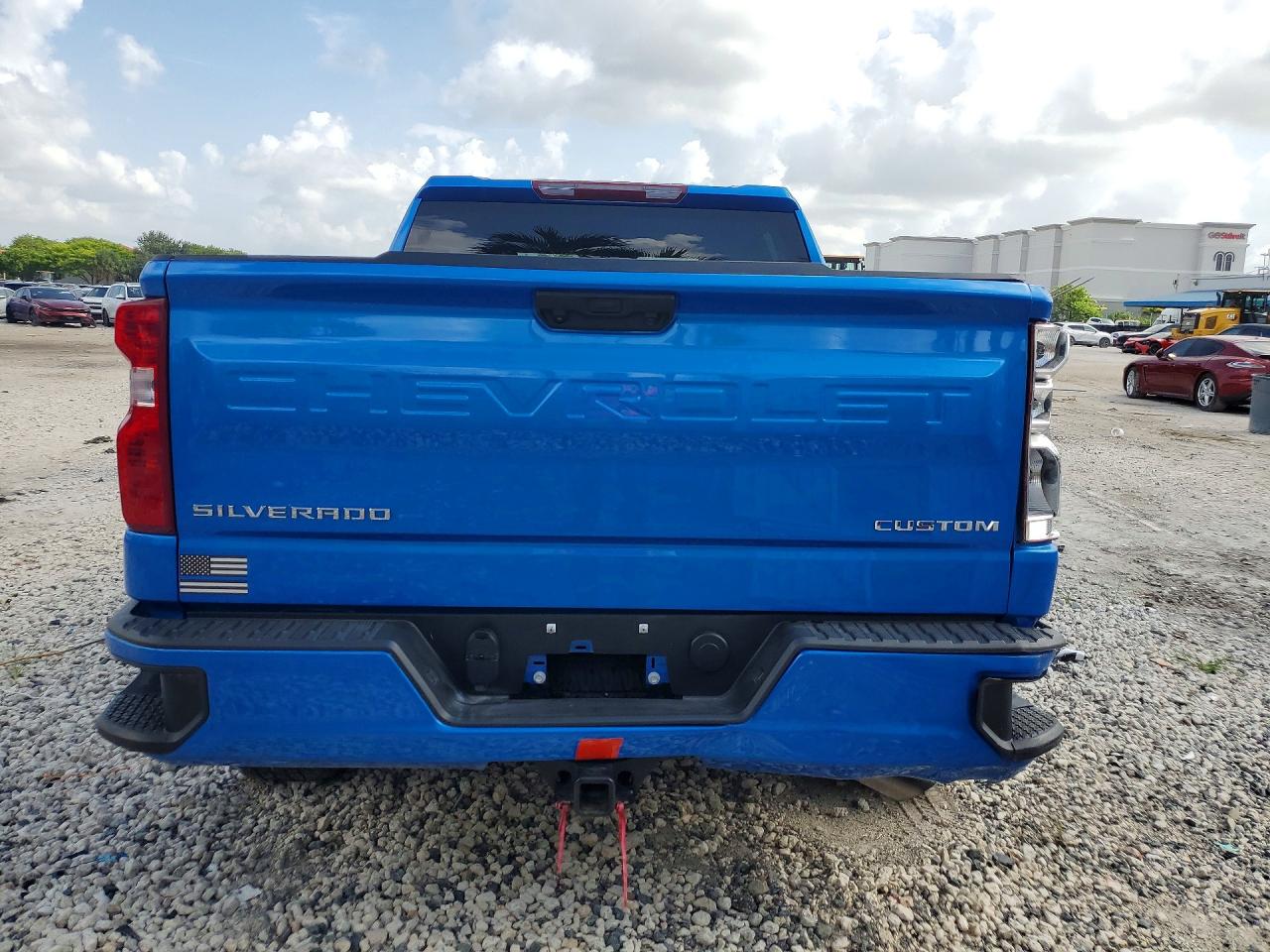 2025 Chevrolet Silverado VIN 3GCPABEK2SG297739 COPART salvage auction — Side, FL - CERT OF TITLE SLVG REBUILDABLE, sold $12,700 on 2026-09-11 (photo 6)