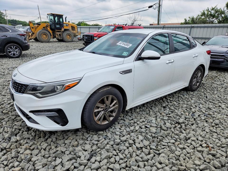2020 Kia Optima VIN 5XXGT4L37LG384204 COPART salvage auction — MINOR DENT/SCRATCHES, NJ - CERTIFICATE OF TITLE, sold $3,550 on 2026-07-23 (photo 1)