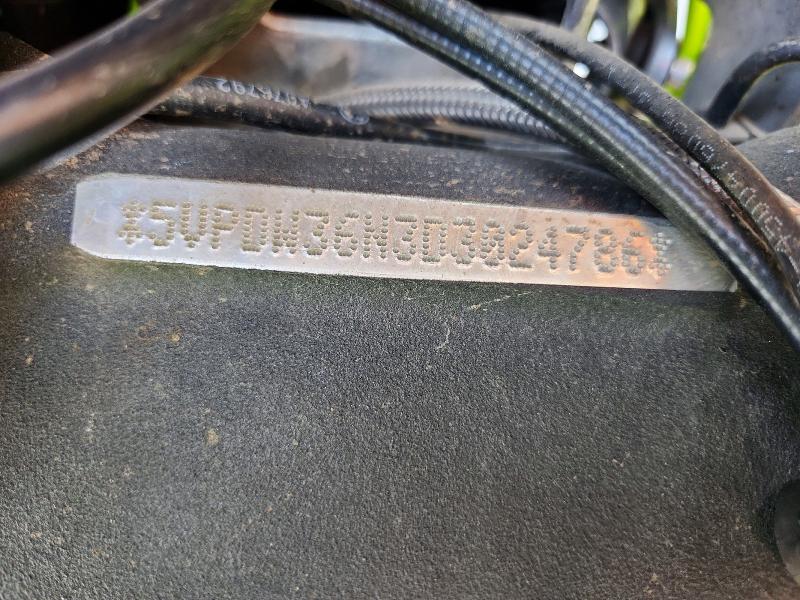 2013 Victory Cross country VIN 5VPDW36N3D3024786 COPART salvage auction — ROLLOVER, Pa - Certificate Of Salvage, sold $2,100 on 2026-07-23 (photo 9)
