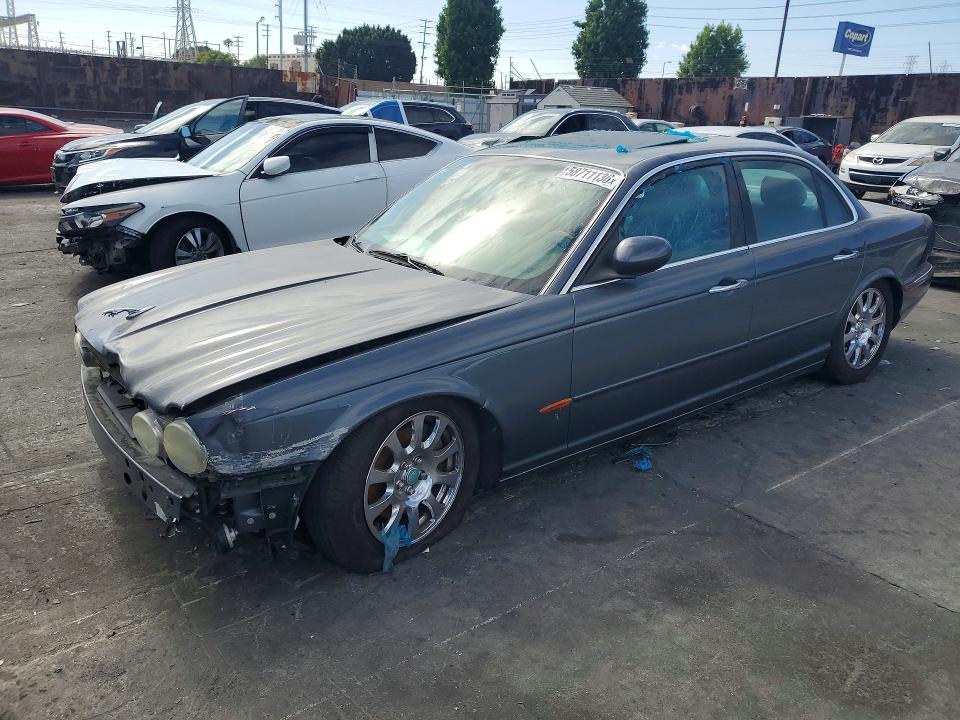 2004 Jaguar Xj series VIN SAJWA71C94SG31353 COPART salvage auction — FRONT END, CA - DIS/DLR/EXP ONLY CLEAN TITLE (P), sold $225 on 2026-07-10 (photo 1)