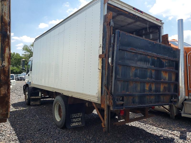 2006 Isuzu T7F042-FVR VIN 4GTL7F1376F700090 COPART salvage auction — REAR END, MO - DIS/DLR/EXP ONLY SALVAGE TITLE, sold $2,800 on 2026-07-21 (photo 3)