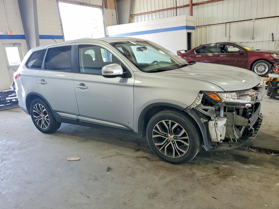 2016 Mitsubishi Outlander VIN JA4AZ3A30GZ010371 COPART salvage auction — FRONT END, VA - CERT OF TITLE - SALVAGE, sold $1,600 on 2026-07-24 (photo 4)