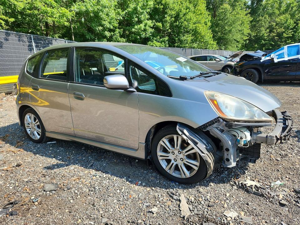 2010 Honda Fit VIN JHMGE8H45AC035881 COPART salvage auction — FRONT END, MD - CERT OF SALVAGE > 75% DAMAGE (P), sold $275 on 2026-07-24 (photo 4)