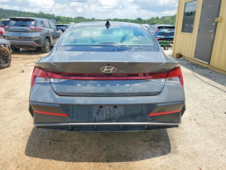 2025 Hyundai Elantra VIN KMHLS4DG3SU965674 COPART salvage auction — FRONT END, FL - CERT OF TITLE SLVG REBUILDABLE, sold $275 on 2026-08-03 (photo 6)