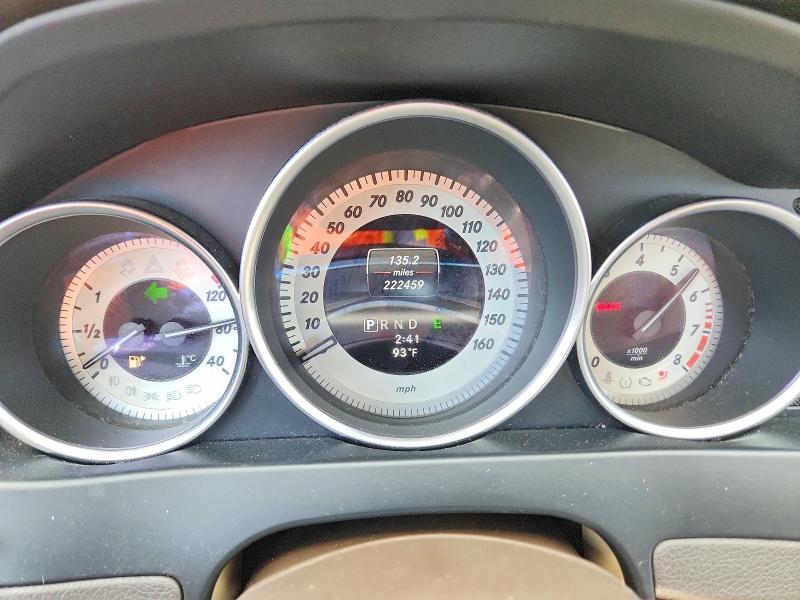2013 Mercedes-benz C-klasse VIN WDDGF4HB3DR270535 COPART salvage auction — MINOR DENT/SCRATCHES, FL - CERTIFICATE OF TITLE, sold $425 on 2026-08-04 (photo 9)