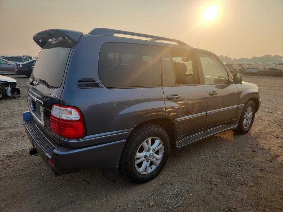 2005 Lexus Lx 470 VIN JTJHT00W853551391 COPART salvage auction — MINOR DENT/SCRATCHES, WI - CERTIFICATE OF TITLE (P), sold $6,300 on 2026-07-28 (photo 3)