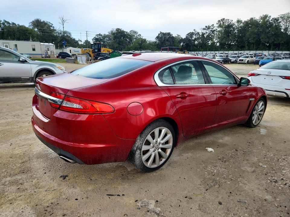 2012 Jaguar Xf VIN SAJWA0FB8CLS51269 COPART salvage auction — MINOR DENT/SCRATCHES, Fl - Certificate Of Title, sold $250 on 2026-07-28 (photo 3)