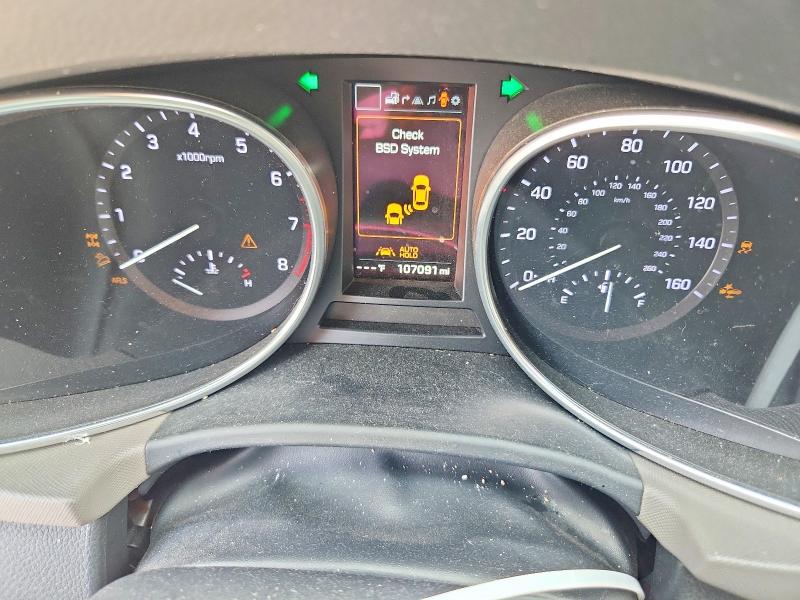 2017 Hyundai Santa fe VIN KM8SRDHF7HU229340 COPART salvage auction — FRONT END, Ok - Cert Of Title-Salvage, sold $900 on 2026-07-31 (photo 9)