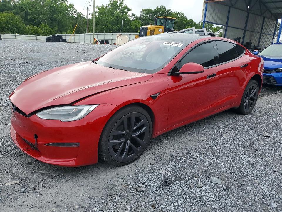 2022 Tesla Model s VIN 5YJSA1E62NF472248 — COPART salvage auction photo