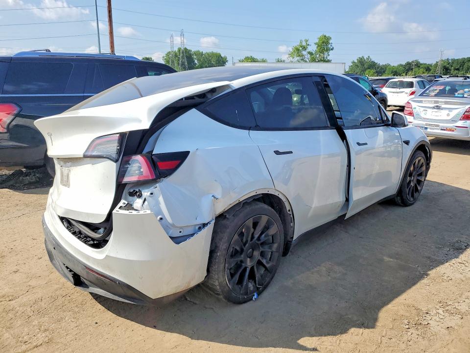 2020 Tesla VIN 5YJYGDEF4LF000723 COPART salvage auction — REAR END, Mi - Certificate Of Title, sold $6,500 on 2026-07-28 (photo 3)