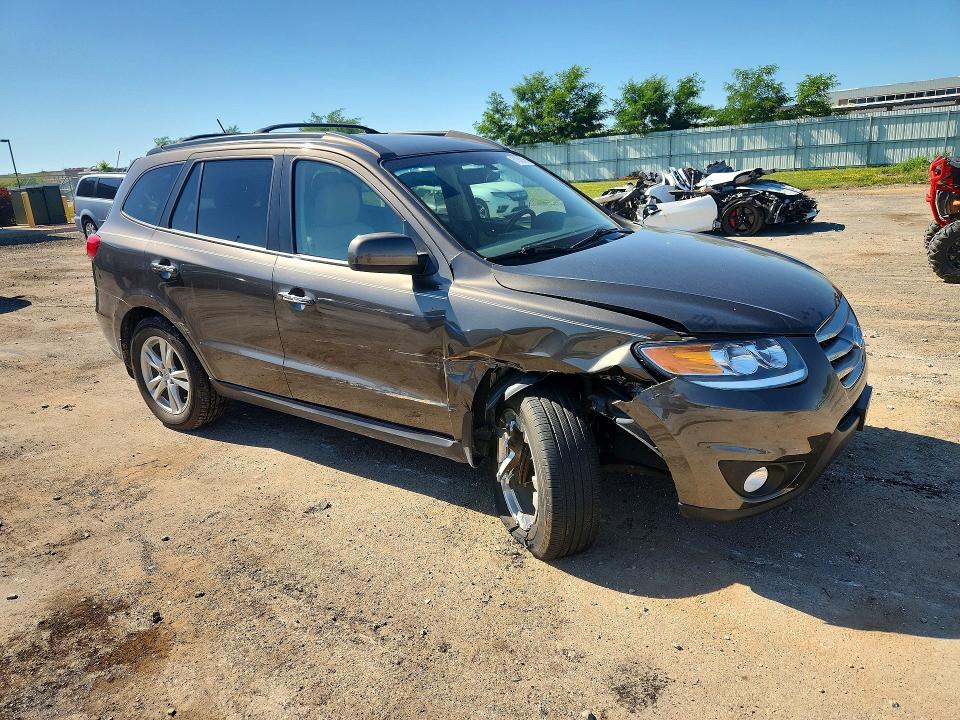 2012 Hyundai Santa fe VIN 5XYZK4AG4CG145903 COPART salvage auction — FRONT END, Wi - Certificate Of Title, sold $2,500 on 2026-07-28 (photo 4)