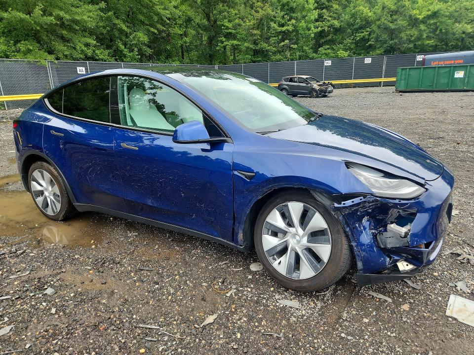 2021 Tesla Model y VIN 5YJYGDEE3MF303680 COPART salvage auction — FRONT END, MD - CERT OF SALVAGE > 75% DAMAGE, sold $225 on 2026-07-21 (photo 4)