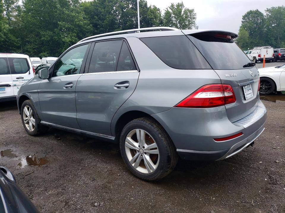 2015 Mercedes-benz M-klasse VIN 4JGDA5HB1FA460980 COPART salvage auction — MINOR DENT/SCRATCHES, Ri - Certificate Of Title, sold $7,900 on 2026-08-13 (photo 2)