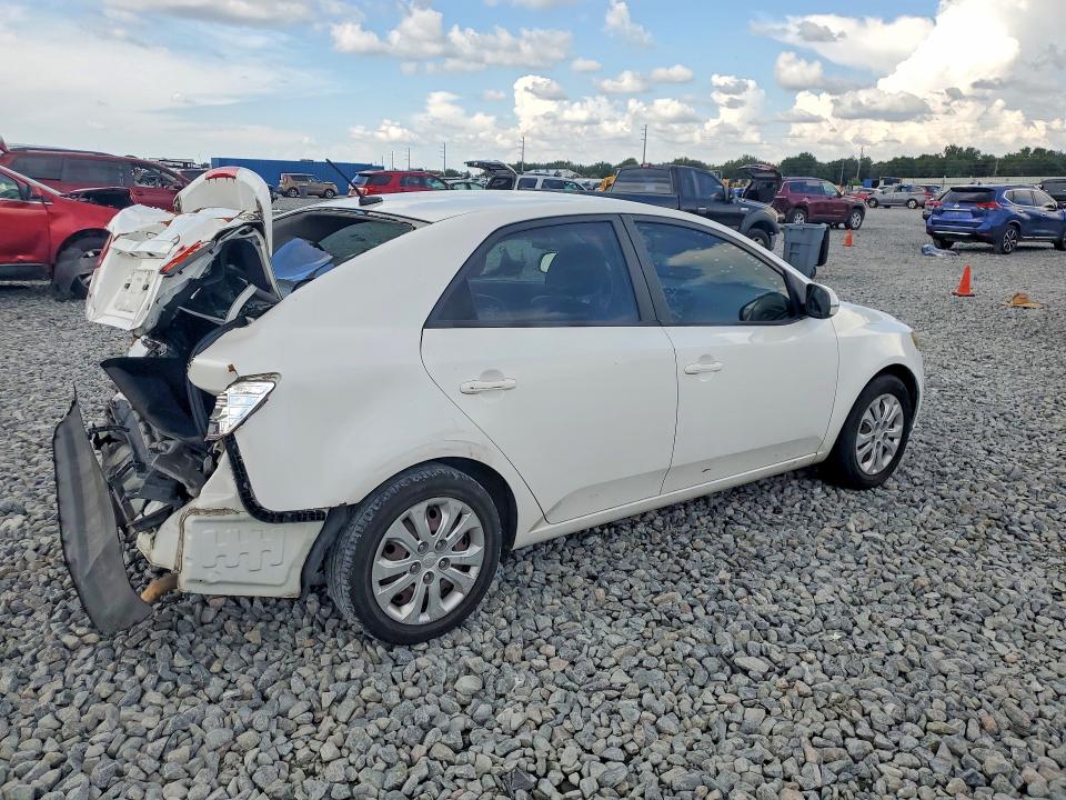 2012 Kia Forte VIN KNAFU4A2XC5607453 COPART salvage auction — REAR END, Fl - Cert Of Title Slvg Rebuildable, sold $425 on 2026-07-14 (photo 3)