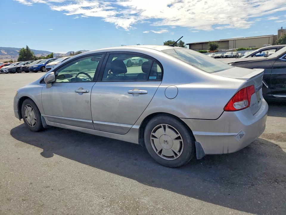 2009 Honda Civic hybrid VIN JHMFA362X9S006440 COPART salvage auction — FRONT END, CA - DIS/DLR/EXP ONLY CLEAN TITLE, sold $1,100 on 2026-07-23 (photo 2)