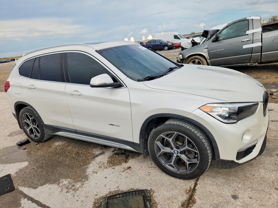 2016 BMW X1 VIN WBXHT3C34GP881095 COPART salvage auction — NORMAL WEAR, AR - CERTIFICATE OF TITLE, sold $4,500 on 2026-07-27 (photo 4)