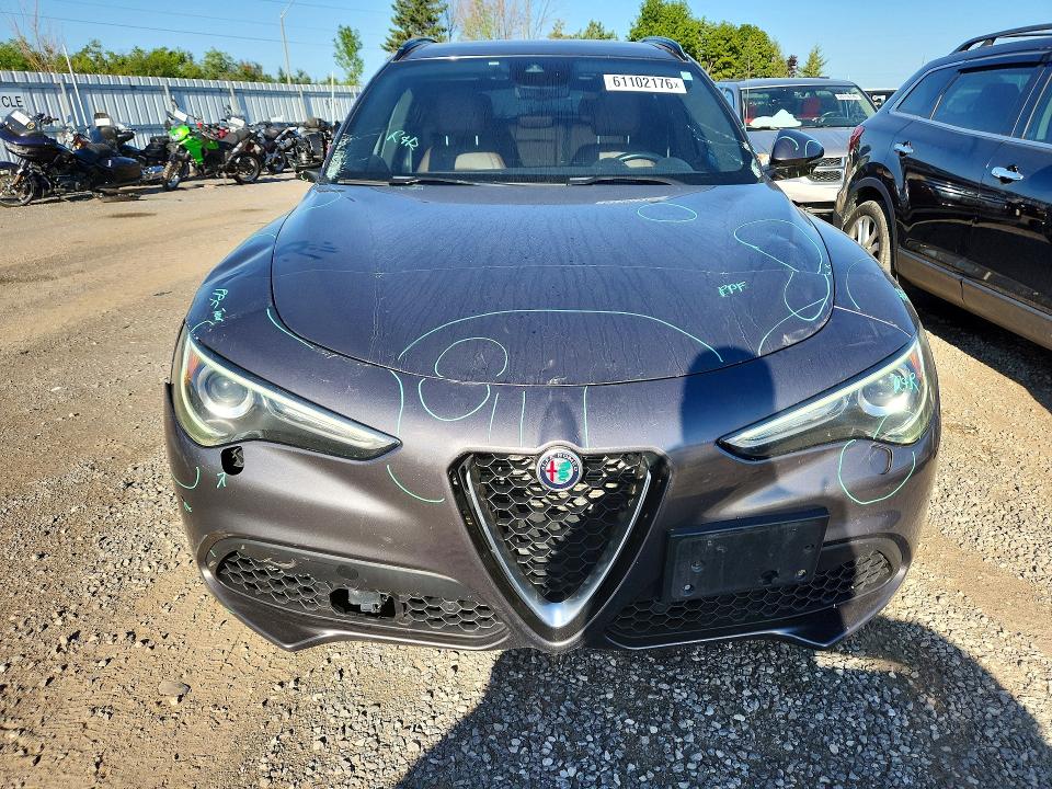 2021 Alfa romeo Stelvio VIN ZASPAKBN0M7D16762 COPART salvage auction — FRONT END, On - Permit No Brand - Unfit, sold $2,600 on 2026-08-18 (photo 5)