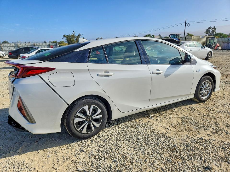 2017 Toyota Prius VIN JTDKARFP9H3028923 COPART salvage auction — REAR END, CA - SALVAGE CERTIFICATE, sold $1,100 on 2026-07-23 (photo 3)