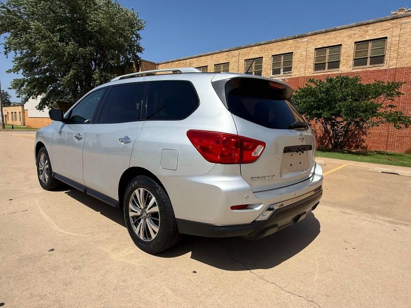 2018 Nissan Pathfinder VIN 5N1DR2MN8JC624231 COPART salvage auction — MINOR DENT/SCRATCHES, OK - CERTIFICATE OF TITLE (P), sold $2,150 on 2026-07-30 (photo 3)